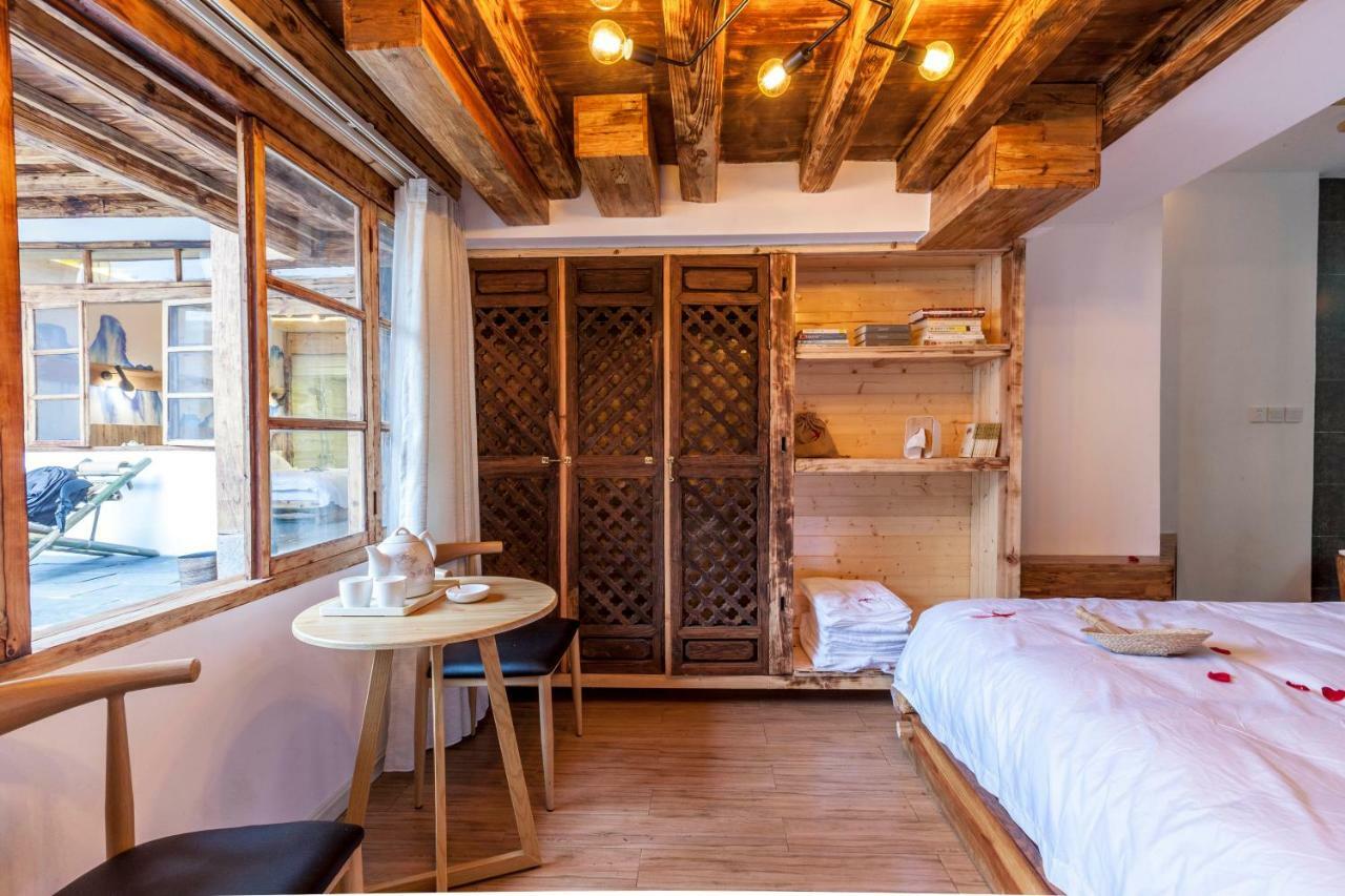 Yan Qi Si He Homestay Kunming Extérieur photo