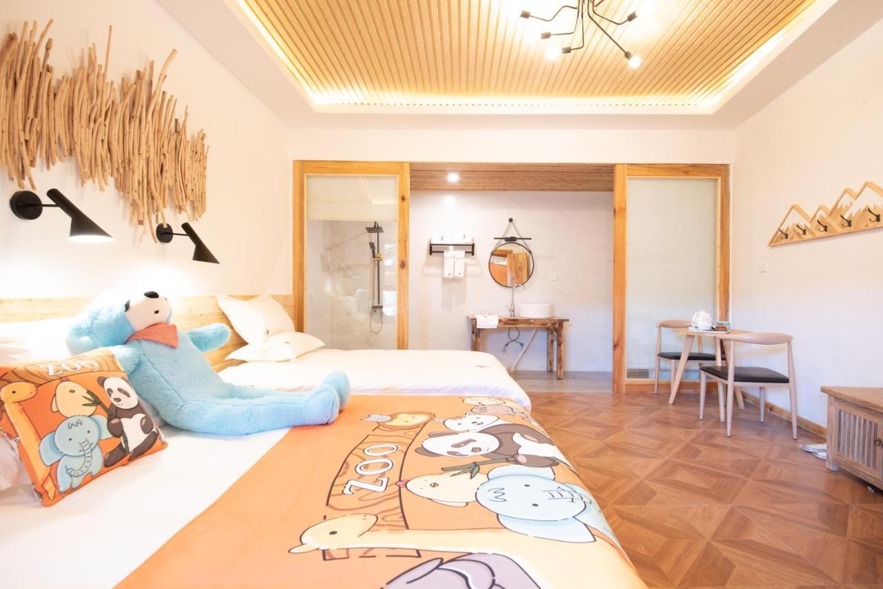 Yan Qi Si He Homestay Kunming Extérieur photo